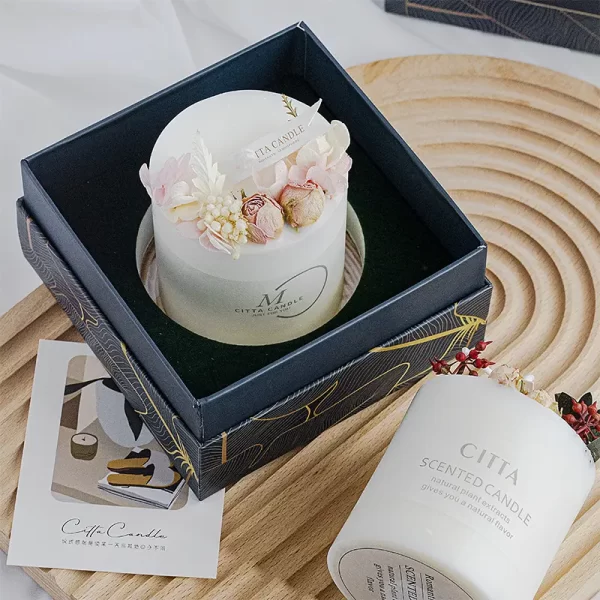 9 Vela en set de regalo con fragancias encantadoras.