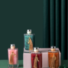Encanto Floral: Difusor Aromático de Lujo en Sets de Regalo con Varillas de Caña y Flores Decorativas